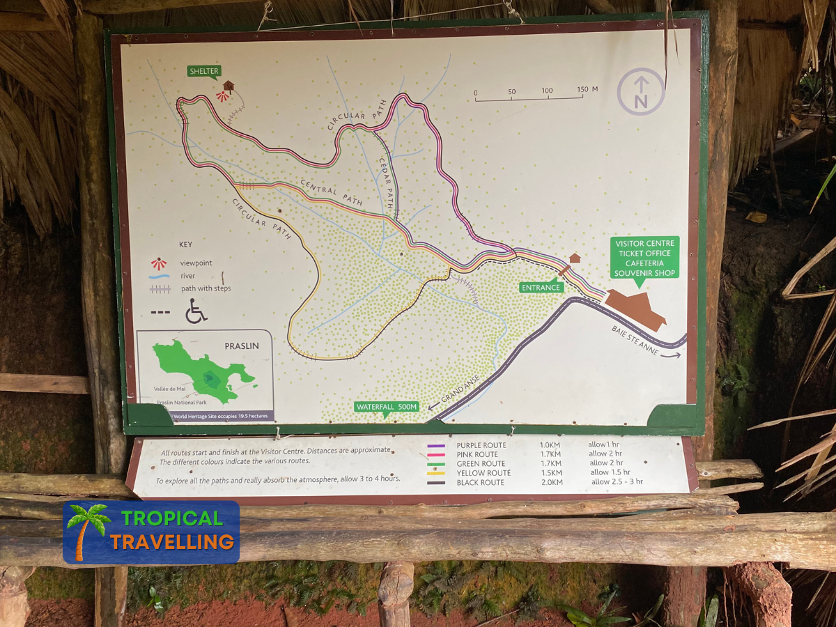 Hiking Trails in Vallee de Mai map